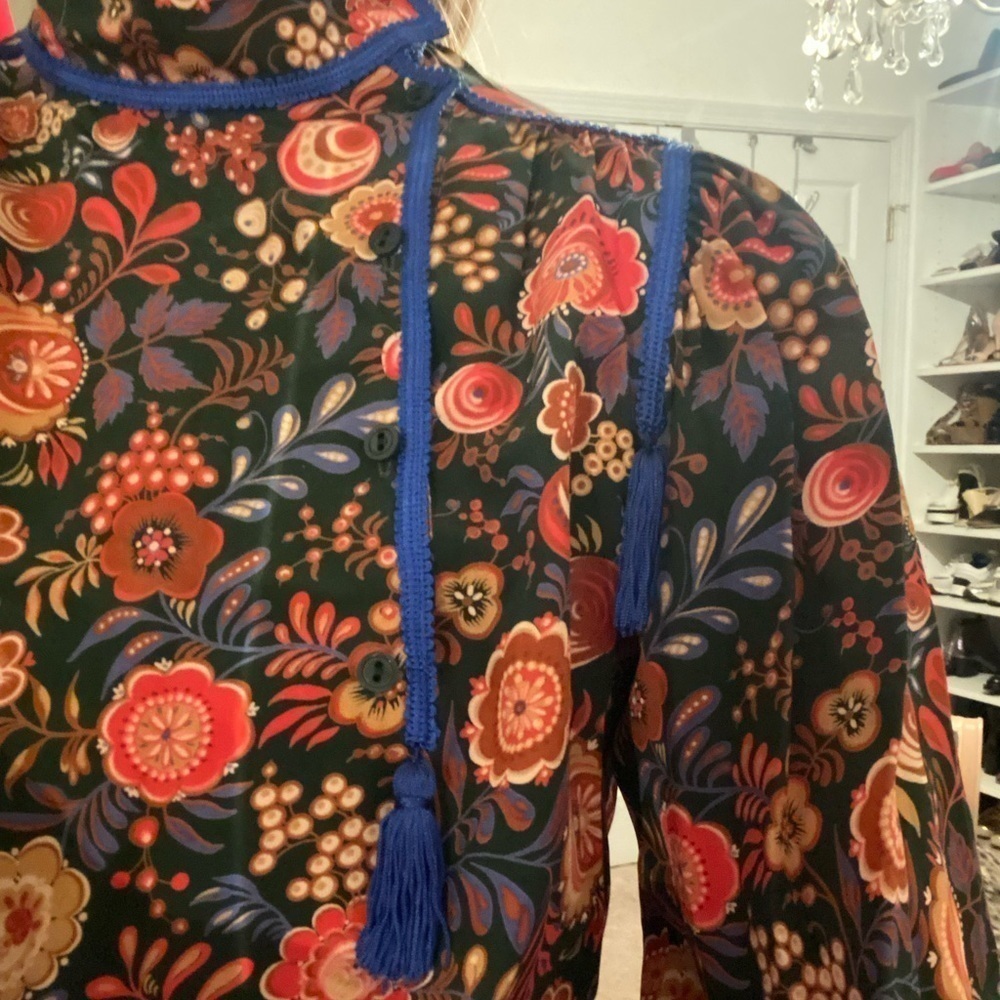 Vintage Silk Floral and Tassel Highneck Blouse - Picture 4 of 11